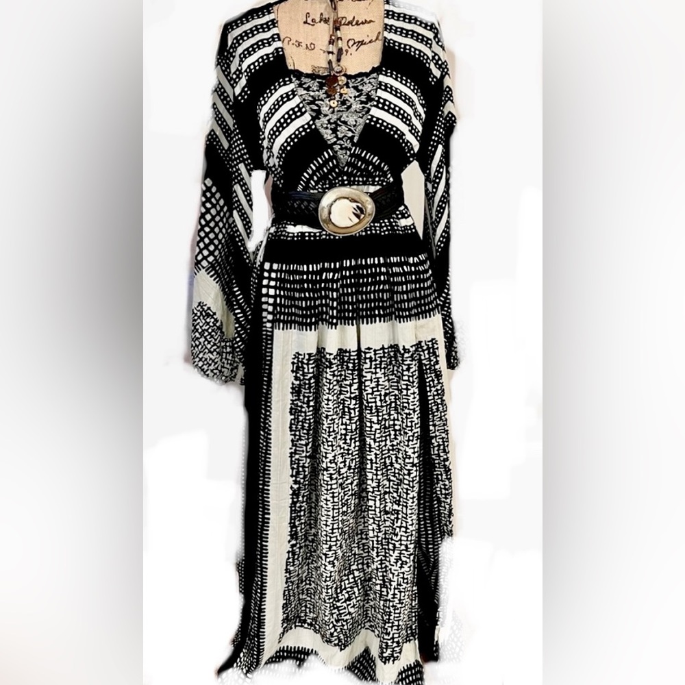 NWT Jonny Cota Poet Maxi Boho Dress, Sustainable Designer, Sexy Low Cut Top, M/L - Picture 8 of 16